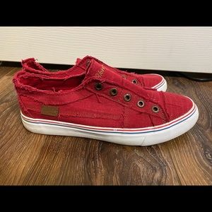 Women Blowfish Shoes Sneakers Size 10